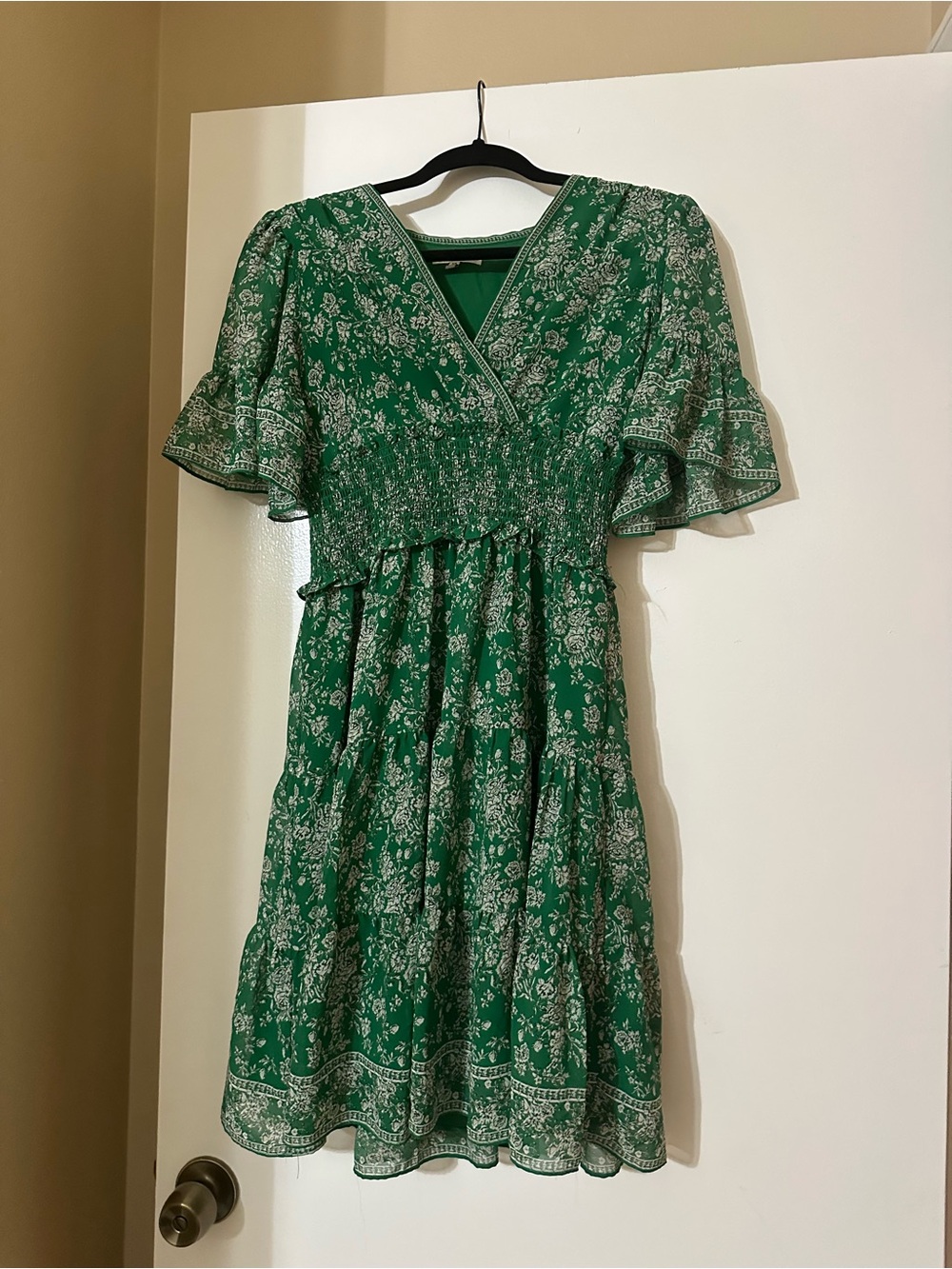 Max Studio Green Floral V-Neck Smocked Midi Dress